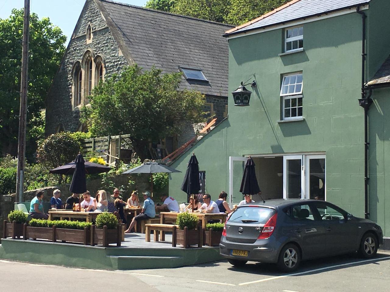 The Cambrian Inn Solva Dış mekan fotoğraf